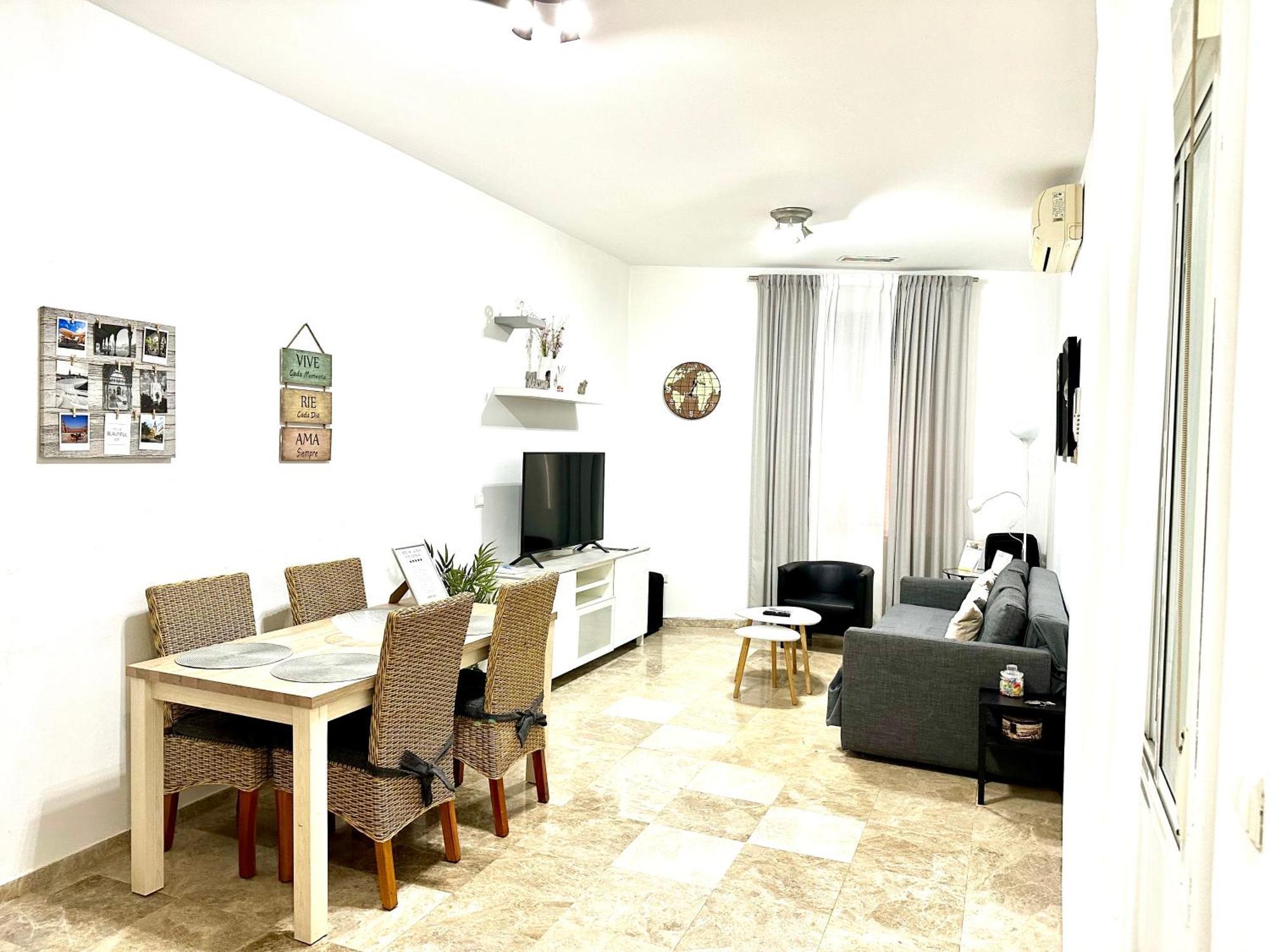 Apartamento Acogedor Y Moderno En Pleno Centro De Sevilla Con Parking Gratis Εξωτερικό φωτογραφία